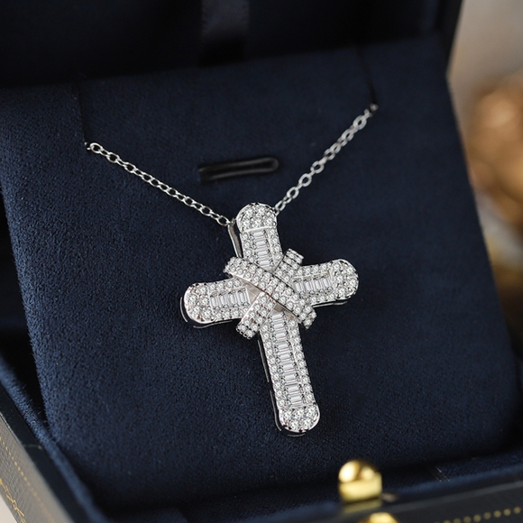 Sterling sliver diamond cross - Picture 12 of 13